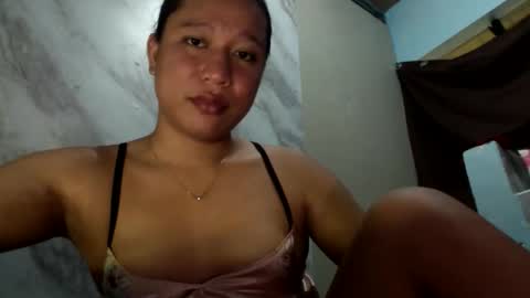 Snapshot of amera_slut chatting on May 2026 10:37:01 PM amera_slut online show from May 2026 10:37:01 PM