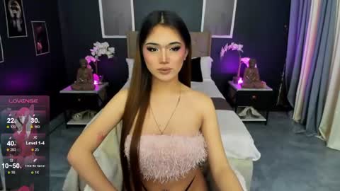 Snapshot of amethyst_claire chatting on June 2026 08:34:01 AM Claire online show from June 2026 08:34:01 AM
