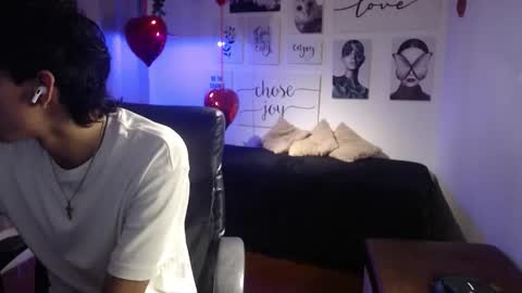 amethystshadow online show from February 2026 08:43:01 PM