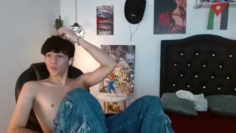 Snapshot of amethystshadow chatting on July 2026 04:05:02 AM amethystshadow online show from July 2026 04:05:02 AM