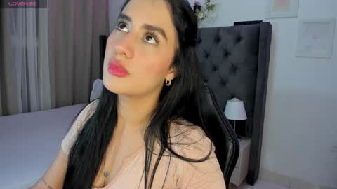 Amira sweet online show from April 2026 01:30:01 AM