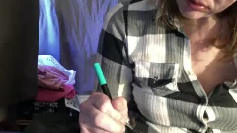 Snapshot of amileamariestar chatting on December 2024 08:58:01 PM amileamariestar online show from December 2024 08:58:01 PM