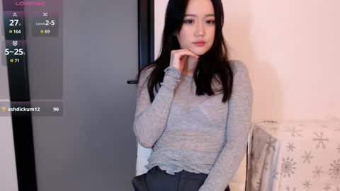 AmiliYan online show from January 2025 11:38:02 AM