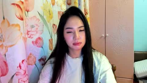 Amina online show from November 2025 11:22:01 AM