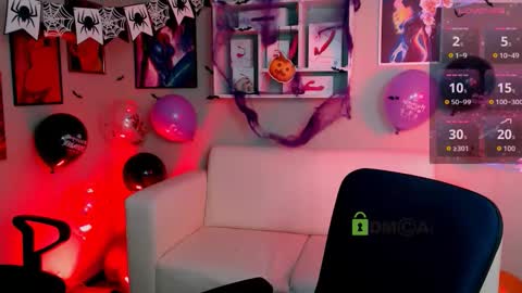 Amina online show from October 2025 09:50:02 AM
