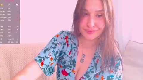 Snapshot of aminegulse chatting on July 2026 12:18:02 AM Camilla online show from July 2026 12:18:02 AM