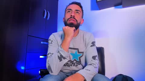 Amir online show from February 2025 07:26:01 PM