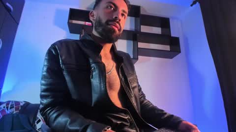 Amir online show from March 2025 02:01:02 PM