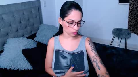 diana online show from April 2026 01:08:01 AM