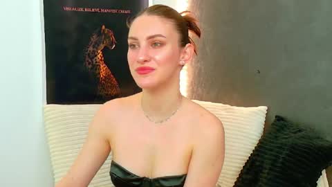Snapshot of ammirra_a chatting on May 2026 03:25:02 AM Amira online show from May 2026 03:25:02 AM