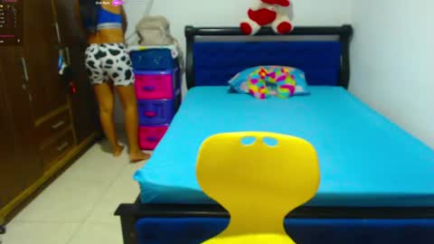 Snapshot of ammy_ronan chatting on July 2026 01:00:01 AM IM AMMY online show from July 2026 01:00:01 AM