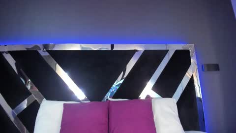 Ammy Jones online show from February 2026 07:42:02 PM