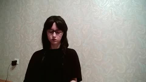 Amomira online show from December 2025 03:00:01 AM