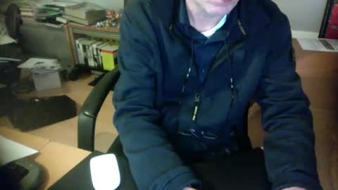 Amor2200 online show from December 2024 07:38:02 PM