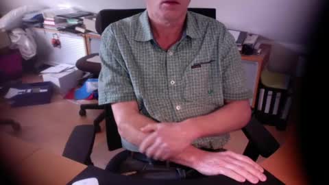 Amor2200 online show from September 2025 03:11:02 PM