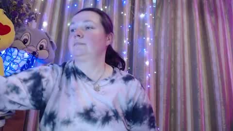 amorelara online show from April 2026 11:48:01 AM