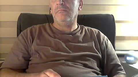 AmorLin online show from March 2026 11:09:01 PM