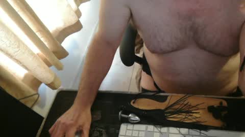 Snapshot of amslave4f chatting on June 2026 05:15:02 PM amslave4f online show from June 2026 05:15:02 PM