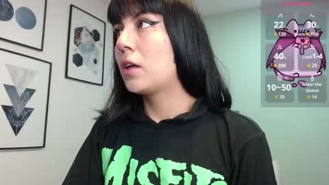 Amy 3 online show from November 2025 04:46:02 AM