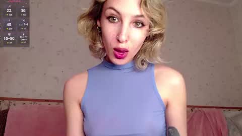 Snapshot of amy_glorious chatting on June 2026 02:06:01 AM Amy online show from June 2026 02:06:01 AM