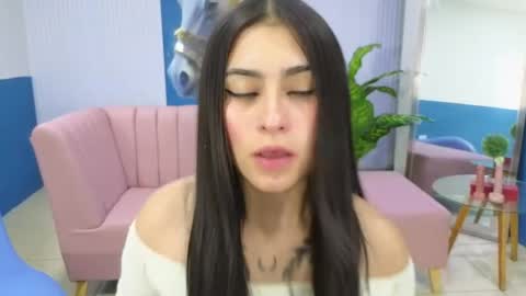 Amy online show from April 2026 07:18:02 PM