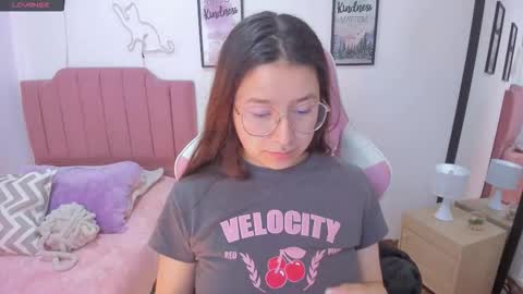 Amy sophia 3 online show from November 2025 01:54:02 PM