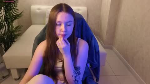amycherryberry online show from December 2025 01:13:02 AM