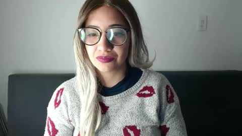 amycosplay99 online show from February 2025 04:39:02 AM