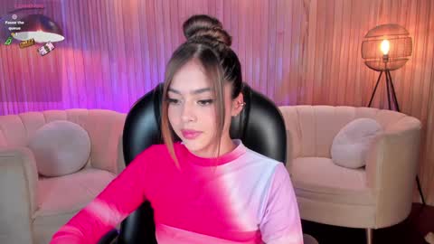 Snapshot of amydavis_ chatting on December 2024 11:12:02 PM Amy online show from December 2024 11:12:02 PM