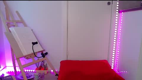 amydreamgirl online show from May 2026 06:47:02 PM