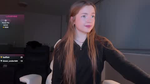 Amy online show from December 2024 05:18:02 AM