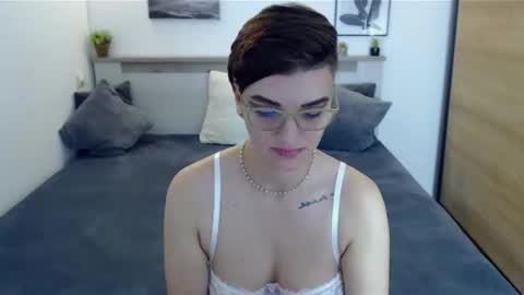 Snapshot of amylexy chatting on November 2025 06:13:02 AM Hi there guys My pleasure in your hands pvt is open online show from November 2025 06:13:02 AM