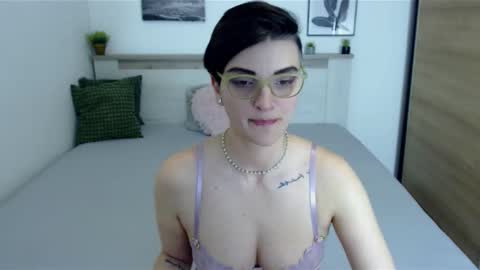 Snapshot of amylexy chatting on February 2026 07:43:01 PM Hi there guys My pleasure in your hands pvt is open online show from February 2026 07:43:01 PM