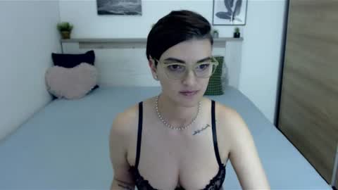 Snapshot of amylexy chatting on July 2026 08:11:02 PM Hi there guys My pleasure in your hands pvt is open online show from July 2026 08:11:02 PM
