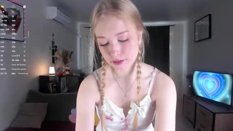 Amy online show from February 2026 06:43:02 AM