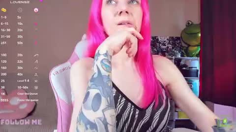 Snapshot of amyrose69 chatting on June 2026 12:07:01 PM Amy Rose online show from June 2026 12:07:01 PM