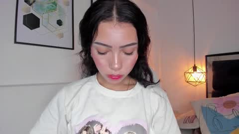 Amy online show from November 2025 01:44:02 PM