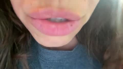 Amy Smilez online show from December 2024 05:00:01 PM