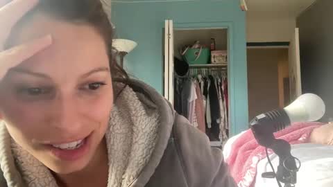 Amy Smilez online show from January 2025 08:02:01 PM