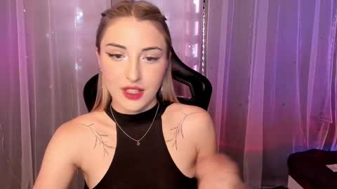 amyvilvet online show from January 2026 02:38:01 AM