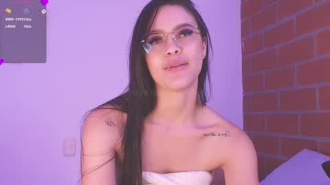 IG amyw0w   online show from February 2025 06:28:01 AM