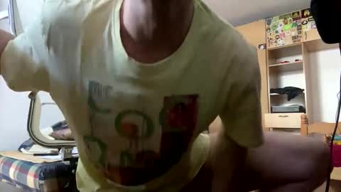 Snapshot of amyyrlikesdeep chatting on April 2026 03:21:01 PM amyyrlikesdeep online show from April 2026 03:21:01 PM