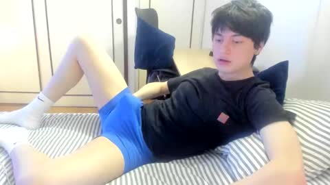 Alex online show from April 2026 09:05:01 PM