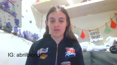 Abril online show from January 2025 04:16:02 AM