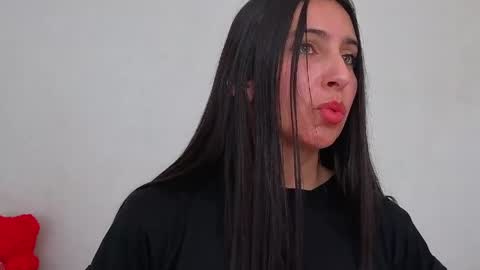 Snapshot of ana_castilo chatting on April 2026 02:38:01 PM Ana IG an castillo 1 online show from April 2026 02:38:01 PM