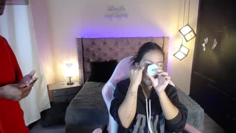 ana_crisgray online show from March 2025 03:23:02 AM