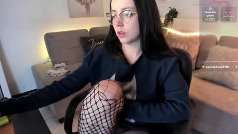  Ana  online show from November 2025 11:09:02 AM