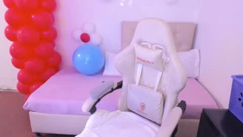 Im anna but you can call me as you want online show from March 2026 11:56:02 PM