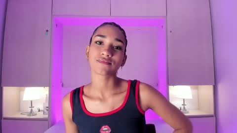anaacollins_ online show from May 2026 11:49:02 AM