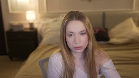 Snapshot of anabel054 chatting on November 2025 06:06:02 AM Anabel Kira Zlata Kira Elice Lana Dominika Sofy Kaila Bridget online show from November 2025 06:06:02 AM